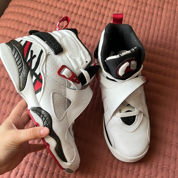 Jordan 8 retro alternate